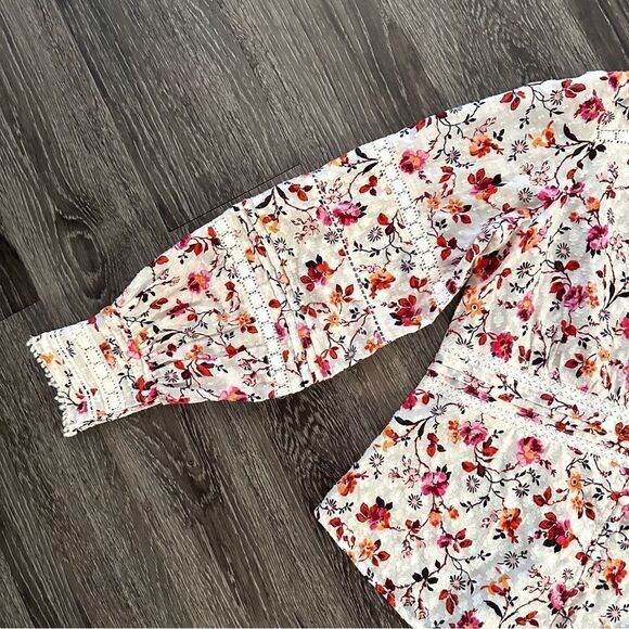 By Anthropologie Puff-Sleeved Lace Buttondown - Picture 3 of 9